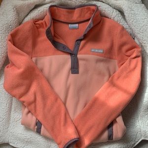 Two toned orange Columbia fleece